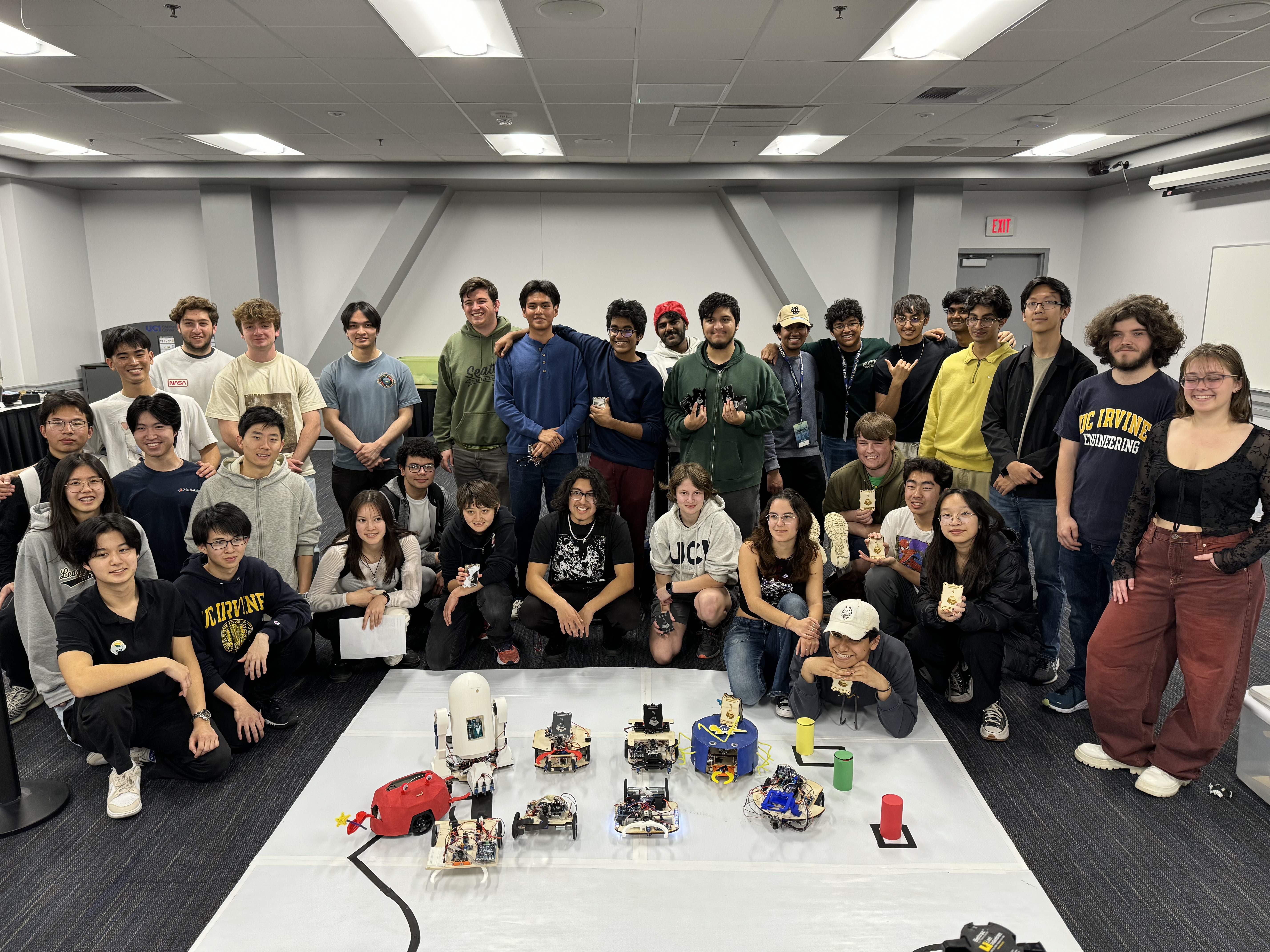 Engineering freshmen participated in the autonomous rover competition, showing off their designs from fall quarter’s introductory engineering course.