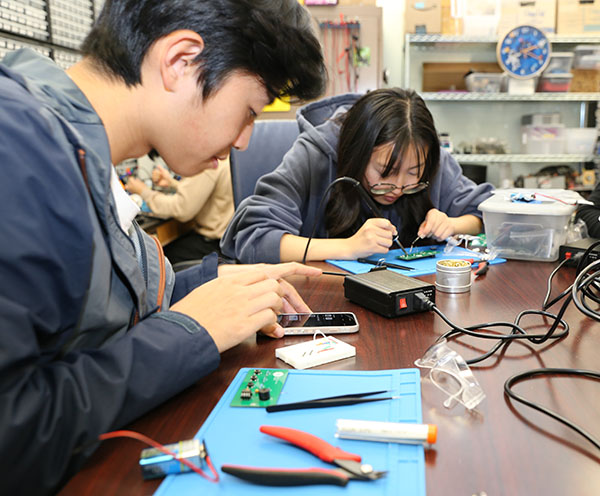 EECS Undergraduate